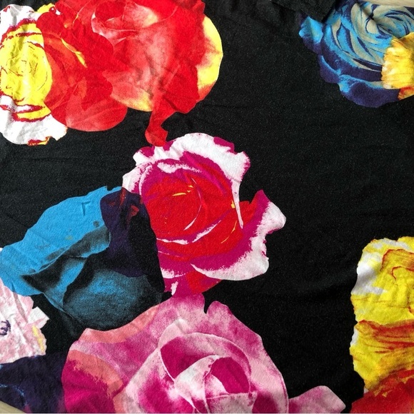 Aritzia Babaton Floral Print Top in Black Size XS - Picture 11 of 11